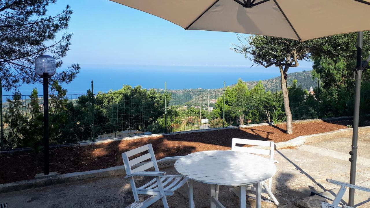Le Pigne Casa Vacanze. Apartament